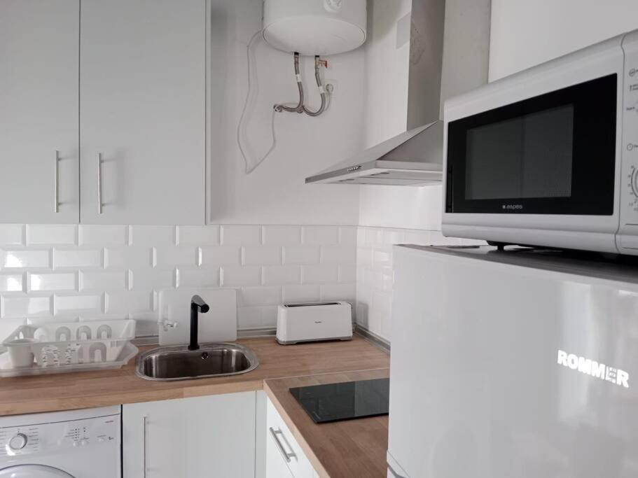Apartamento Peonia Jerez de la Frontera Luaran gambar
